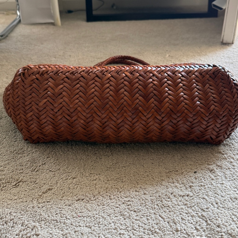 Dragon Diffusion Tan Nantucket Bag - image 6